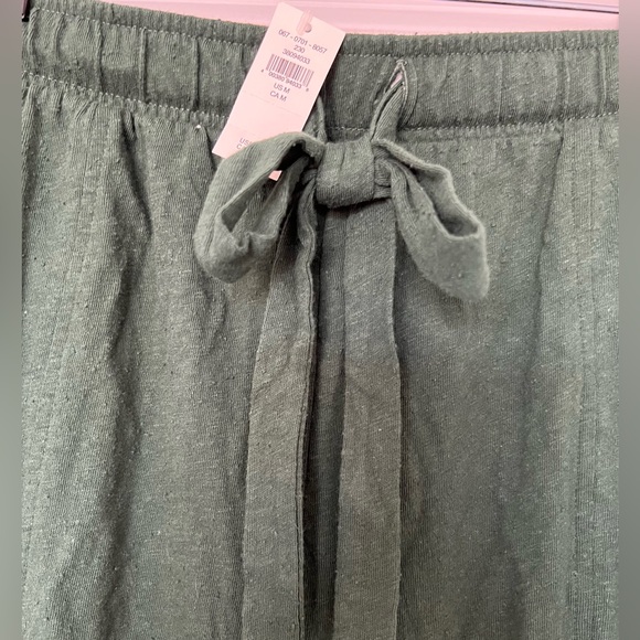 NWT - Aerie Green Pull On Pants - Picture 2 of 10